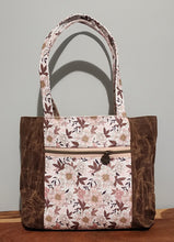 Load image into Gallery viewer, ROUND 60 - Muted Petals