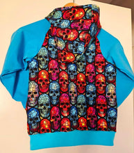 Load image into Gallery viewer, ROUND 45 - Glass Skulls