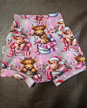 Load image into Gallery viewer, 389 - Highlands for Christmas with Glow Background (UNLIMITED)