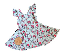 Load image into Gallery viewer, ROUND 19 - Glenda Galah on Mint (Exclusive)