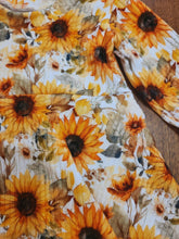 Load image into Gallery viewer, ROUND 44 - Sunflower Dayz