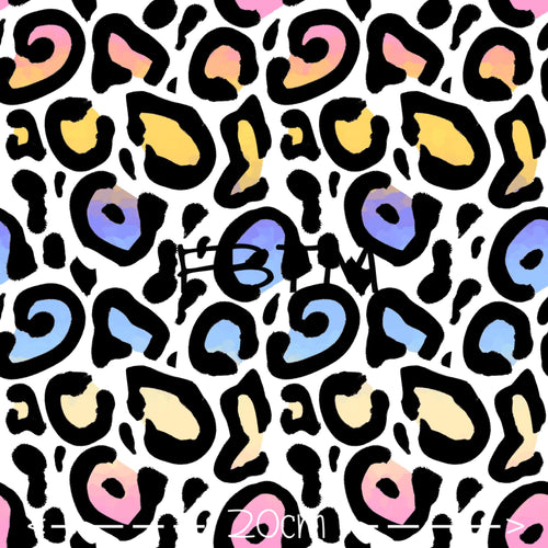 ROUND 64 - Rainbow Safari Print