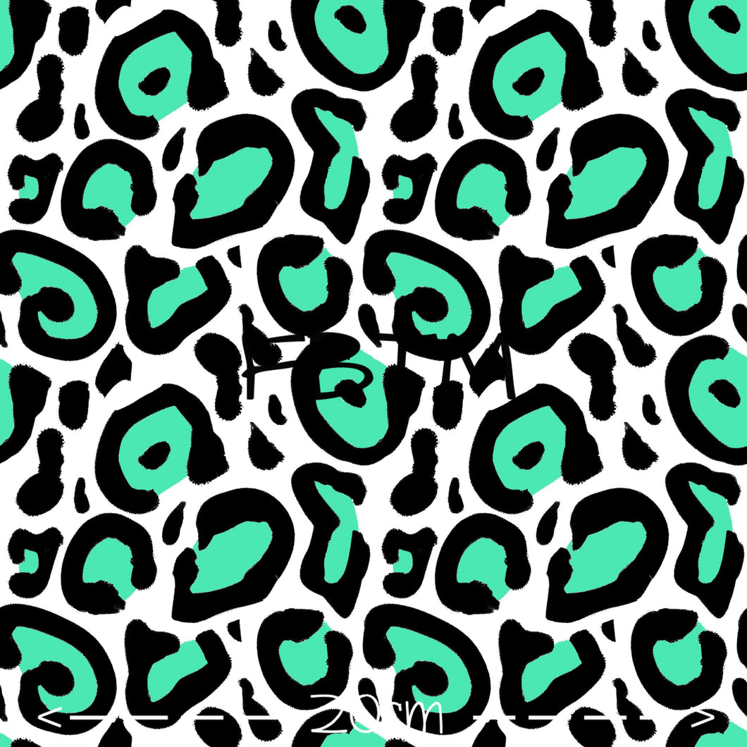 ROUND 64 - Aqua Safari Print