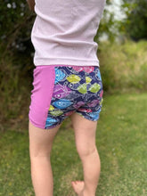 Load image into Gallery viewer, ROUND 56 - Cartoon Fish