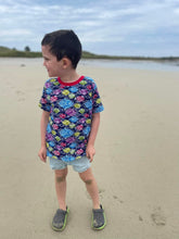 Load image into Gallery viewer, ROUND 56 - Cartoon Fish