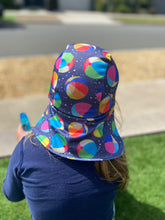 Load image into Gallery viewer, THEME 21 - Beach Balls