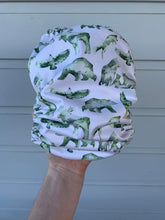 Load image into Gallery viewer, ROUND 25 - Exposed Animals