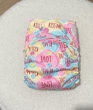 Load image into Gallery viewer, ROUND 30 - Love Candy