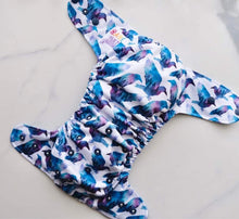 Load image into Gallery viewer, THEME ROUND 13 - Exposed Crows