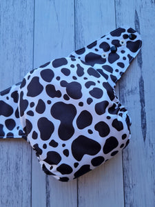 THEME ROUND 19 - Cow Print (1 PUL NAPPY CUT LEFT)