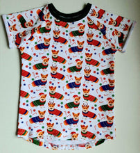 Load image into Gallery viewer, ROUND 28 - Christmas Corgis