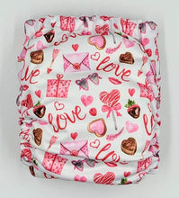 Load image into Gallery viewer, ROUND 18 - Sweet Love