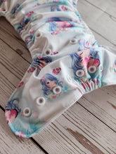 Load image into Gallery viewer, ROUND 32 - EXCLUSIVE Mermaid Bubbles