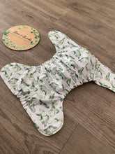 Load image into Gallery viewer, ROUND 25 - Exposed Animals