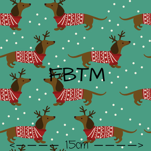 ROUND 28 - Christmas Dachshunds in Jumpers