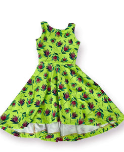 ROUND 28 - Exclusive Painted Protea on Lime (PUL)