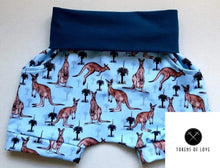 Load image into Gallery viewer, ROUND 17 - Exclusive Kangaroo Krew on Blue (PUL)